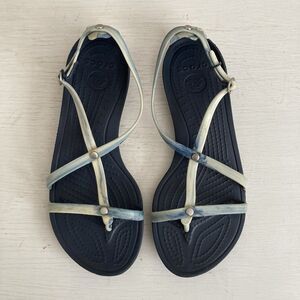 Crocs Isabella Gladiator Strappy Studded Thong Flat Sandals Womens Size 6 Blue